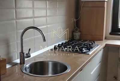 Apartament cu 3 camere decomandat în Dobroești