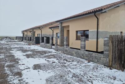Cernica, casa pe parter, constructie noua, 4 camere, 350mp teren, utilitati - 8