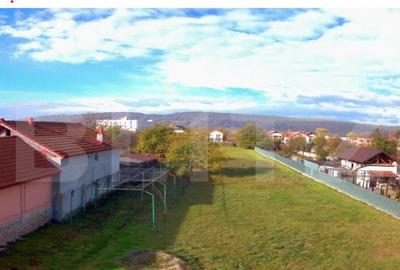 Teren intravilan de 2569 mp, cu dublu acces, Targu Jiu - 1