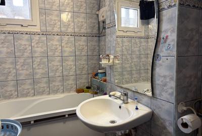 Apartament cu 3 camere semidecomandat, mobilat în Apărătorii Patriei - 18