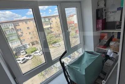 Apartament cu 4 camere decomandat în Central - 13