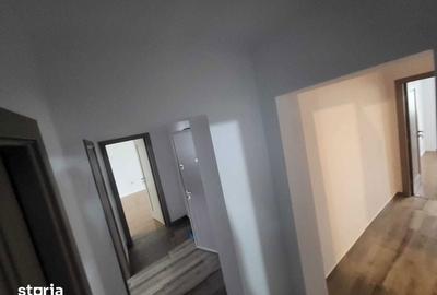 Apartament cu 3 camere decomandat în Mioriței - 5