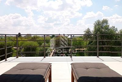 Apartament cu 3 camere decomandat în Crișan - 2