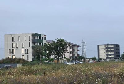 Teren de vanzare in Lazu - 10