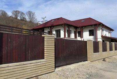 Proprietate multifunc?ionala sub padure locuin?a principala + spa?iu de relaxa - 1