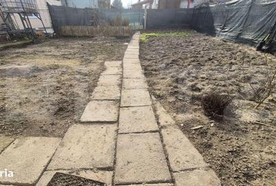 Casă cu 4 camere în Titulescu - 12