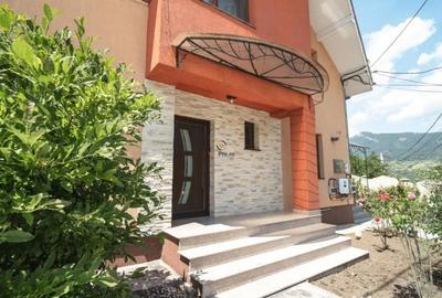 Casă cu 4 camere cu Teren 1500 Mp în Vulcan - 12