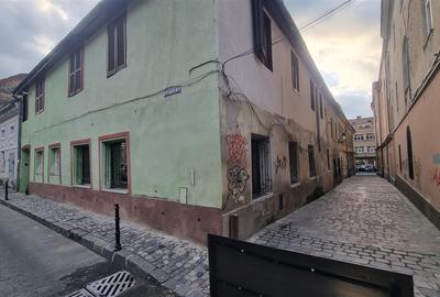 Apartament cu 2 camere decomandat în Centrul Istoric - 3