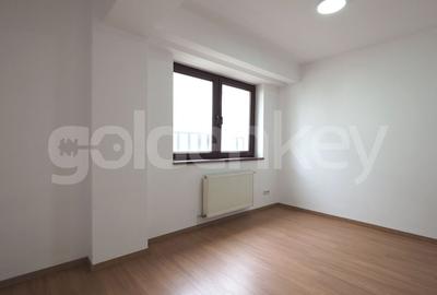 Apartament spatios cu 4 camere nemobilat - 11