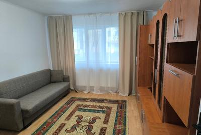 Apartament de inchiriat 2 camere Micro 14 - 2