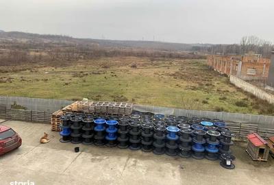 Spațiu comercial, de 1,400 mp, în Central - 3