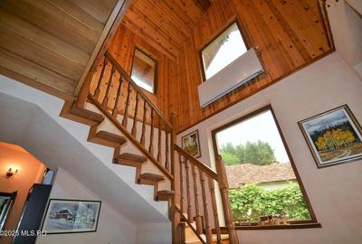 Campulung - Leresti, casa de munte, teren 5503 mp! - 13