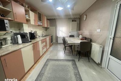 Apartament cu 3 camere în Central - 9