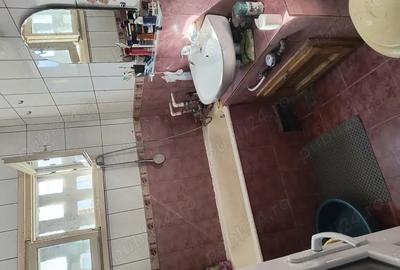 Vind apartament 2 camere - 2