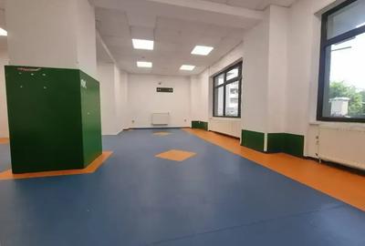 Spatiu Comercial / Birouri - Titan Metrou - 4