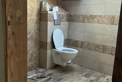 Casă cu 4 camere în Central - 3