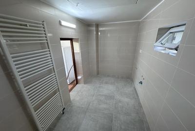 Casa mica finisata + casa mare semifinisata in Mire?u Mare - 4