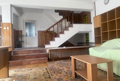 Casă cu 4 camere cu Teren 200 Mp în Central - 18
