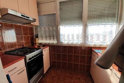 Apartament cu 3 camere decomandat în Central - 3