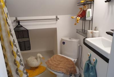 Casă individuală cu 4 camere cu Canalizare în Tunari - 9
