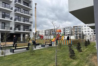 Apartament cu 2 camere decomandat în Tractorul - 16