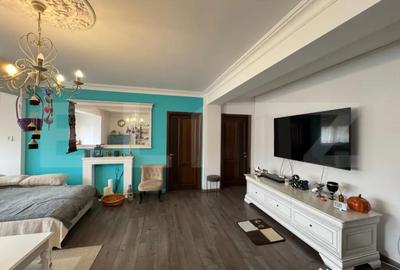Apartament cu 3 camere semidecomandat, mobilat în 1 Mai - 8