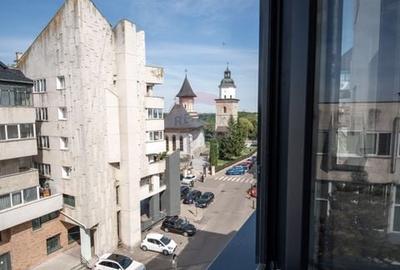 Apartament cu 4 camere decomandat în Central - 6