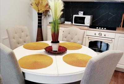 Casă cu 4 camere în Central - 1