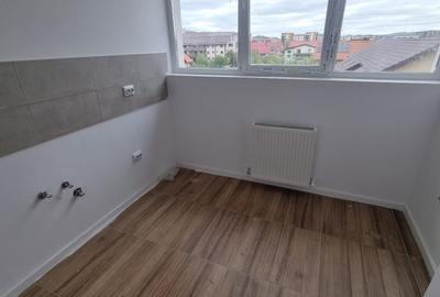 Garsonieră semidecomandată în Central - 2