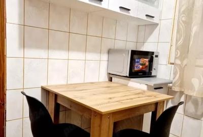 Apartament cu 2 camere decomandat, mobilat în 1 Mai - 5