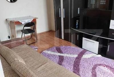 Garsonieră semidecomandată în 9 Mai - 5