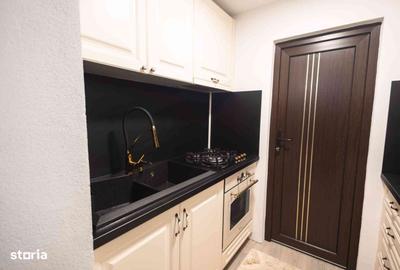 Casă cu 4 camere cu Teren 505 Mp în Cristian - 13