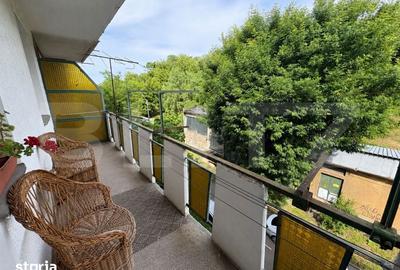 Apartament cu 4 camere decomandat în Central - 8