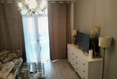 Apartament cu 2 camere decomandat, mobilat în Metalurgiei