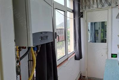 Vanzare apartament 2ncamere - 6