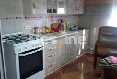 Casă individuală cu 3 camere cu Canalizare în Ghelari - 11