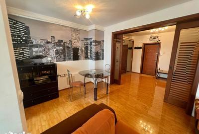 Apartament cu 3 camere decomandat în Central - 2