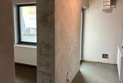 Casă cu 4 camere în Central - 3