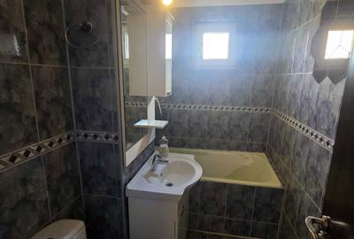 Apartament cu 3 camere decomandat în Central - 8