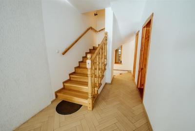 Casă individuală cu 6 camere cu Teren 5800 Mp în Bucșoaia - 5