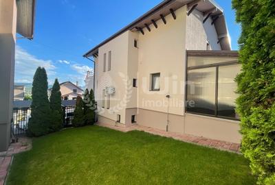 Casă individuală cu 10 camere cu Canalizare în Iris - 12