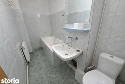 Apartament cu 3 camere decomandat, mobilat în Terezian - 12