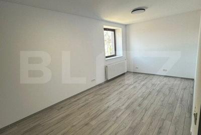 Spațiu comercial, de 200 mp, în Paltin - 2