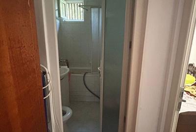 Apartament cu 2 camere decomandat în UTA - 5