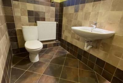 Spațiu comercial, de 1 mp, în Central - 5