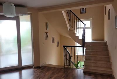 Vila  5 camere  , in Ploiesti, zona 8 Martie. - 7
