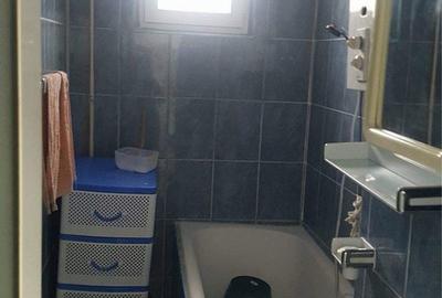 Apartament cu 3 camere semidecomandat în Central - 2