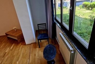 Apartament cu 3 camere decomandat în Central - 11