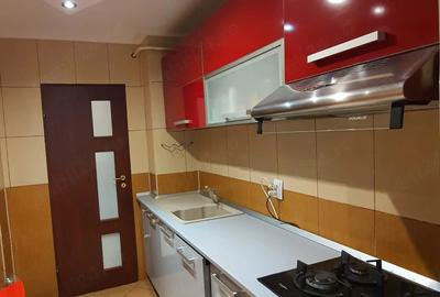 Apartament cu 3 camere decomandat în Micro 17 - 8