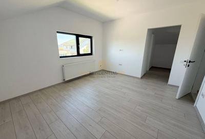 Casă individuală cu 4 camere cu Canalizare în Berceni - 13